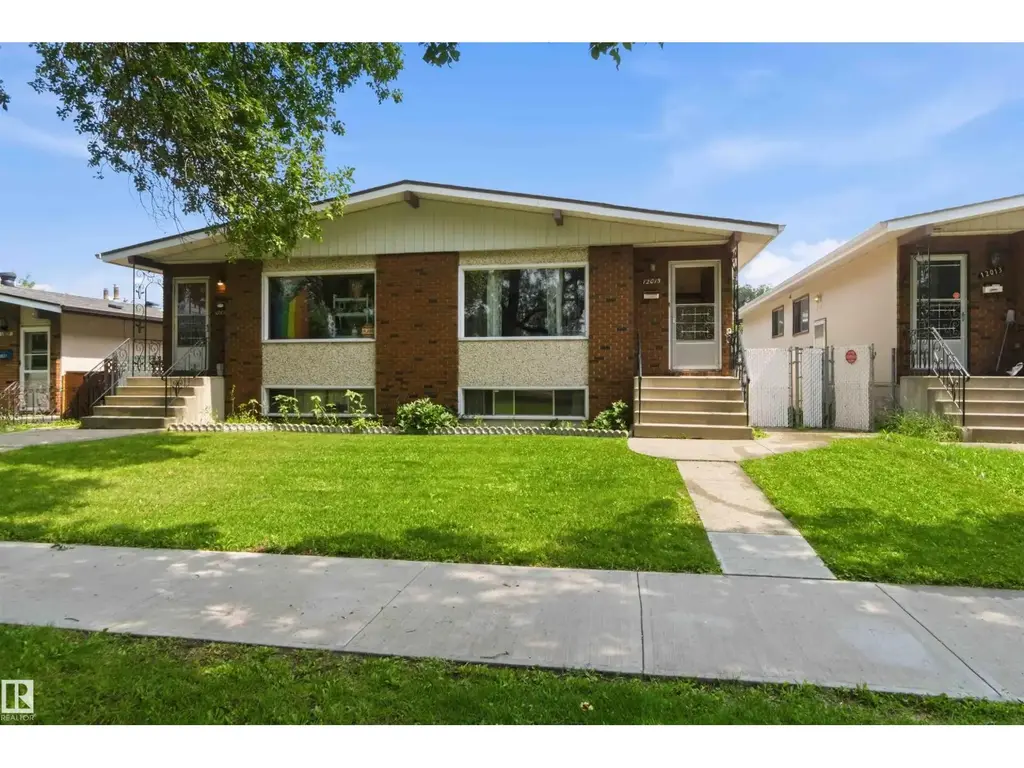 12015,12017 85 St Nw, Edmonton